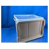 Sterilite 7-Quart Storage Bin