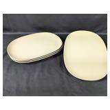 (4) Oval Dinner Plates