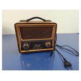 (1) Vintage-Style Radio with USB and FM/AM/SW