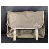 (1) Creativo Green Canvas Messenger Bag