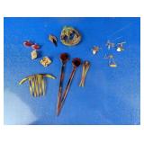 Vintage Rhinestone Bling Broches & More
