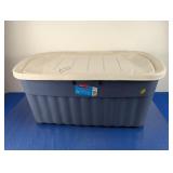 Rubbermaid Roughtote Jumbo Storage Box