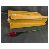 (5+) Glass Red Rosebud Stem Collection