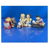 (4)Adorable Farm-Themed Figurine Set
