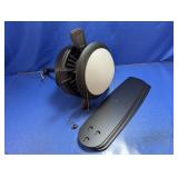 (1) Ceiling Fan with Light Fixture
