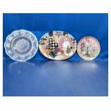 (3) Vintage Decorative Display Plates