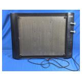 (1) DeLonghi HMP1500 Mica Panel Heater