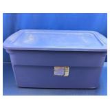 (1) Sterilite 122 Qt Storage Tote