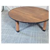 Round Folding Low-Profile Table