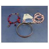 (4) Pink and Red Tone Fashion Bracelets