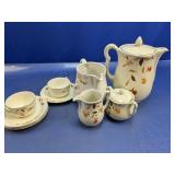 (10) Vintage Mid-Century Modern Tea Set