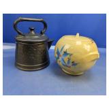 (2) Vintage Ceramic Teapots/Kettles
