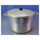 (1) Aluminum Stock Pot with Lid