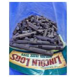 (1) Lincoln Logs Building Pieces Set