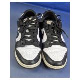 Nike Dunk Low Retro Panda Sneakers