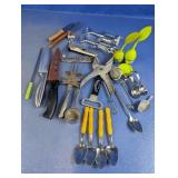 Vintage Mixed Kitchenware & Bar Tool Lot