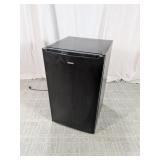 Galanz Compact Refrigerator Black