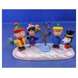 Peanuts Christmas Scene Figurine Display