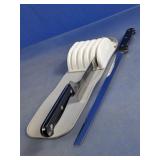 Madesmart In-Drawer Knife Mat with Two Knives