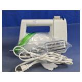 Hamilton Beach 5-Speed White Hand Mixer