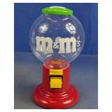 M&M