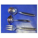 (3)Mid-Century Modern Japanese Serving Trio