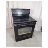 GE Electric Range w/Smooth Glass Cooktop