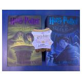 Harry Potter Books & Magical Capsule Toy Set
