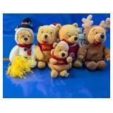 (5)Holiday Winnie the Pooh Plush Set