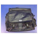 Overland Travelware Messenger Bag