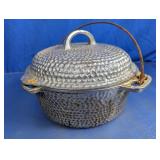 Hammered Aluminum Dutch Oven Pot with Lid