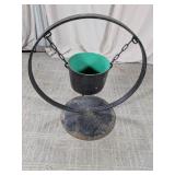 Metal Ring Planter Stand
