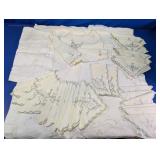 Vintage Embroidered & Scalloped Linen Linens Lot