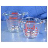 Vintage Pyrex Glass Measuring Cup Duo