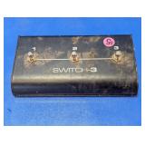 TC Helicon Switch-3 3-Button Footswitch Pedal