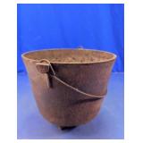 Cast Iron 3-Legged Cauldron Pot