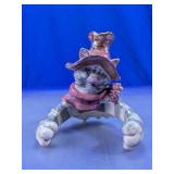 Cat Paws Up Figurine C-Rim Hugger