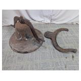 Cast Iron Farm Bell With Wall Bracket