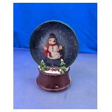 Holiday Snowman Family Musical Snow Globe