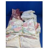 Assorted Decorative Fabric & Home Dï¿½cor Textiles