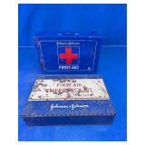 Johnson & Johnson First Aid Box Set