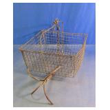 Vintage Style Metal Wire Hanging Basket w/ Hooks