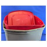 HDX 20 Gal & Sterilite 18 Gal Storage Tote Set