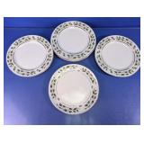 Holiday Holly Fine Porcelain Dinner Plates Lot