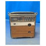 Ross Model 1400 Vintage AM/FM Transistor Radio