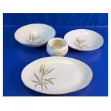Vintage Wheat Spray Dinnerware Set