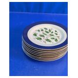 Royal Limited Holly Holiday Plates Lot