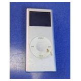 Apple iPod Nano 2nd Gen 2GB Digital Media Player