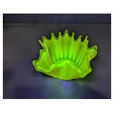 Vtg Vaseline Opalescent Ruffled Glass Bowl