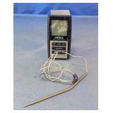 Maverick BBQ Thermometer With Metal Probe